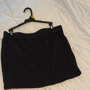 Elegant Black Women's Skirt
